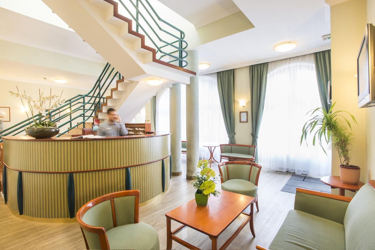 Baross City Apartments Βουδαπέστη Εξωτερικό φωτογραφία